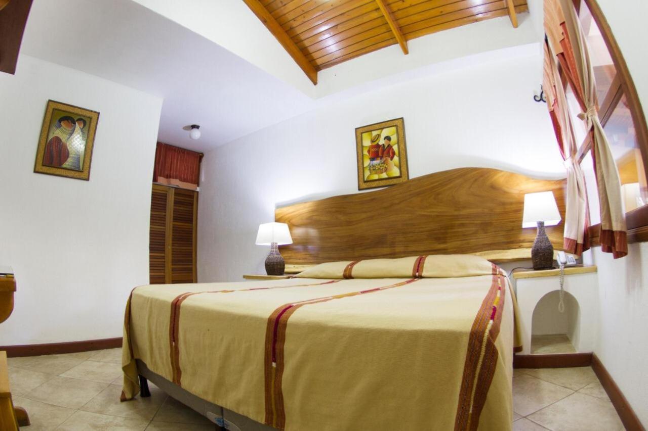 Hotel Dos Mundos ปานาคาเชล ภายนอก รูปภาพ